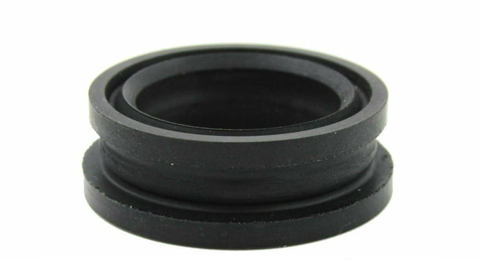 Heat exchanger cap sealing ring
